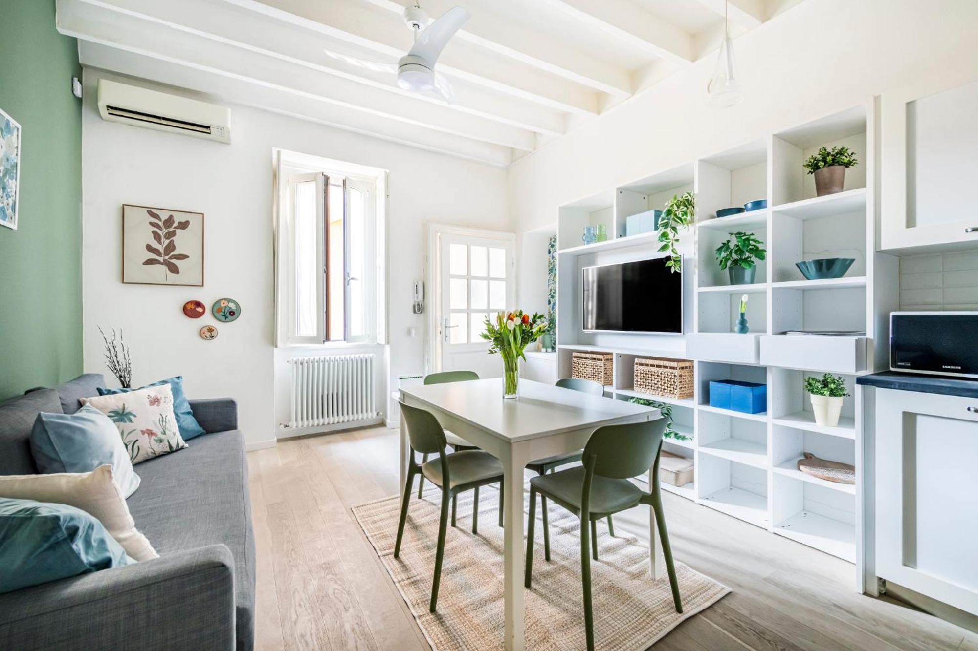 Lovely Apartment On The Navigli River By Easylife Milano Dış mekan fotoğraf